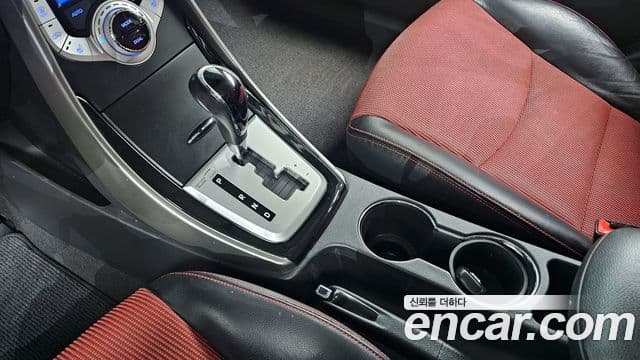 Hyundai Avante MD M16 GDI top, 2011 9