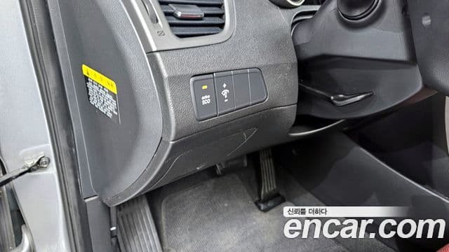 Hyundai Avante MD M16 GDI top, 2011 14