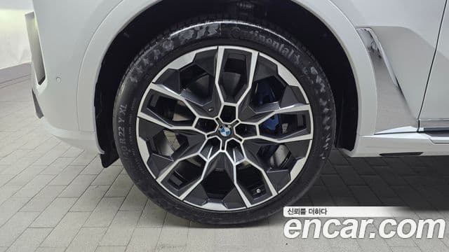 BMW X7 (G07) xDrive 40i M Sport 6인승, 2025 все фото