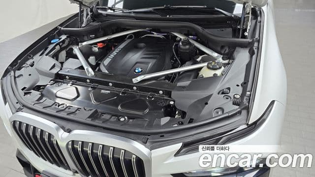 BMW X7 (G07) xDrive 40i M Sport 6인승, 2025 6