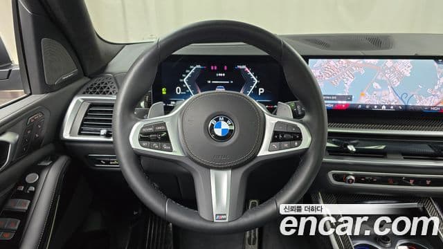 BMW X7 (G07) xDrive 40i M Sport 6인승, 2025 13