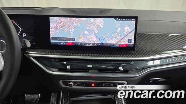 BMW X7 (G07) xDrive 40i M Sport 6인승, 2025 14