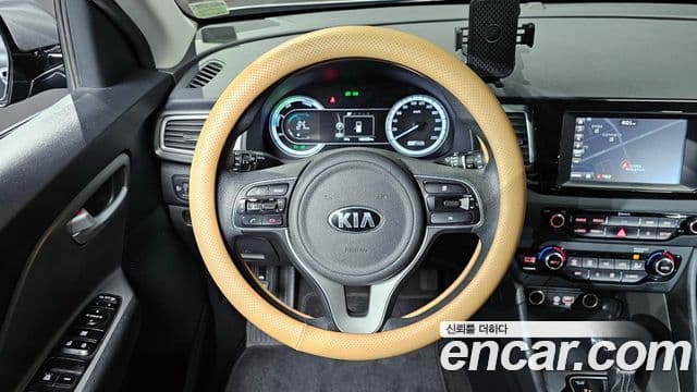 Kia Niro Luxury, 2018 13