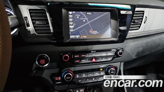 Kia Niro Luxury, 2018 17