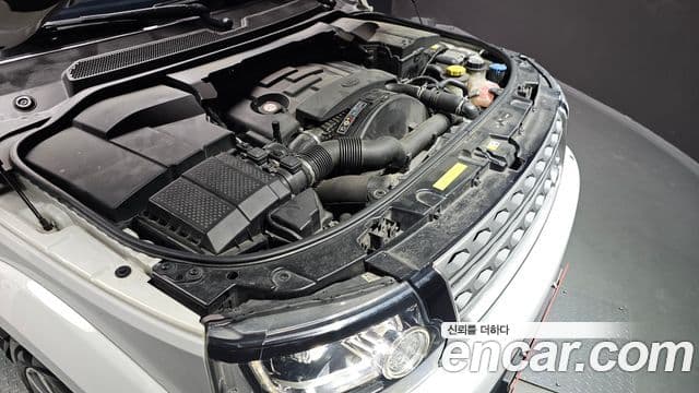 Land Rover Discovery 4 3.0 SDV6 SE, 2016 6