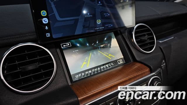 Land Rover Discovery 4 3.0 SDV6 SE, 2016 15