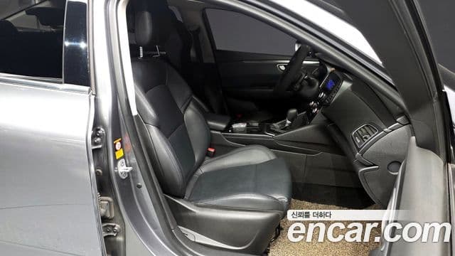 Renault Korea(Samsung) SM6 2.0 LPe SE (для людей с инвалидностью), 2016 10