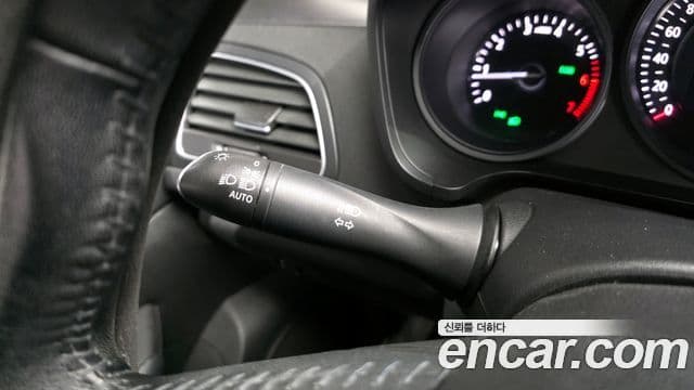 Renault Korea(Samsung) SM6 2.0 LPe SE (для людей с инвалидностью), 2016 16