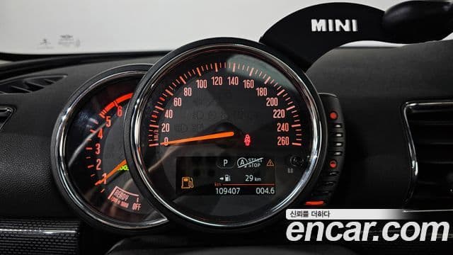 Mini Cooper D 클럽맨 2세대, 2016 8