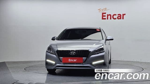 Hyundai LF Sonata гибрид Modern, 2016 3