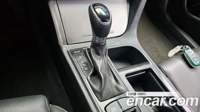 Hyundai LF Sonata гибрид Modern, 2016 9