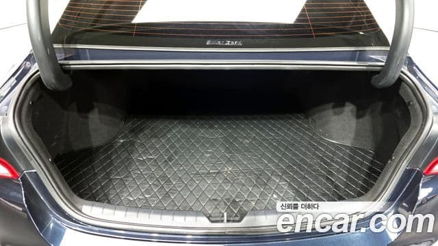 Kia K5 3세대 Signature, 2020 21