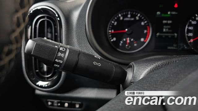 Kia Morning Urban (JA) Signature, 2023 18