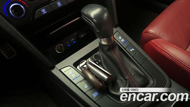 Hyundai Avante AD Extreme Selection, 2017 9