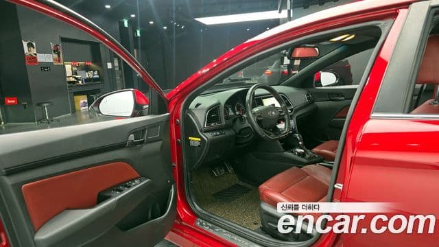 Hyundai Avante AD Extreme Selection, 2017 10