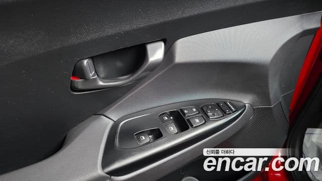 Hyundai Veloster (JS) Core, 2019 18