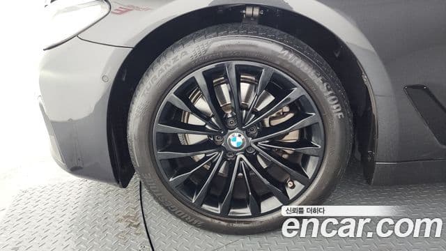 BMW 5시리즈 (G30) Luxury, 2021 все фото