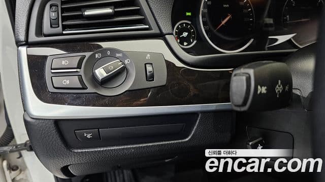 BMW 5시리즈 (F10), 2013 16