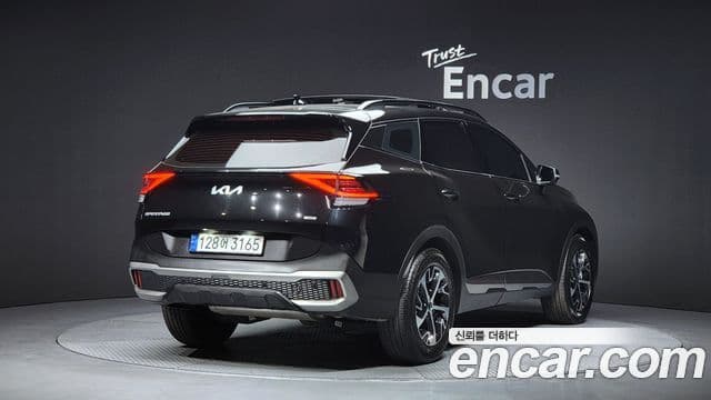 Kia Sportage 5세대 гибрид Signature Gravity 4WD, 2023 2
