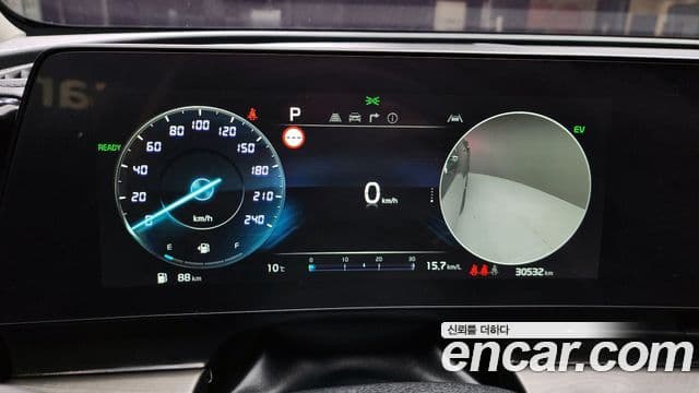 Kia Sportage 5세대 гибрид Signature Gravity 4WD, 2023 8