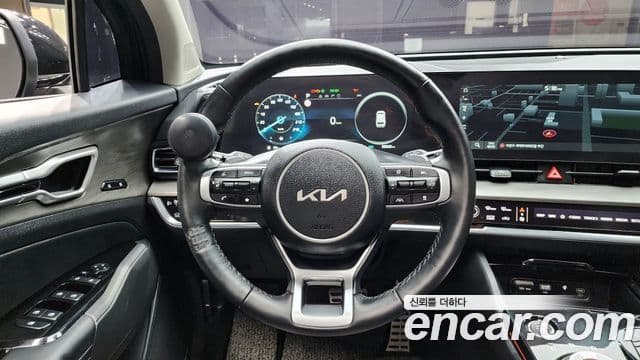 Kia Sportage 5세대 гибрид Signature Gravity 4WD, 2023 14