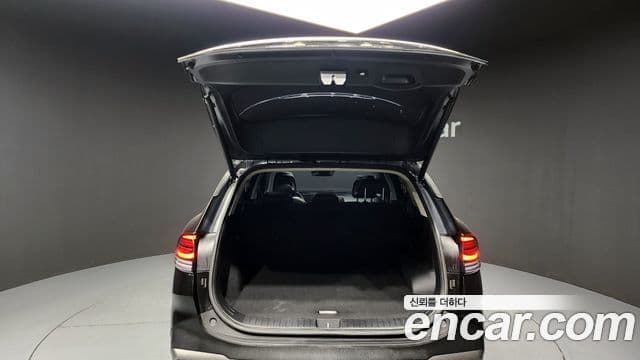 Kia Sportage 5세대 гибрид Signature Gravity 4WD, 2023 20