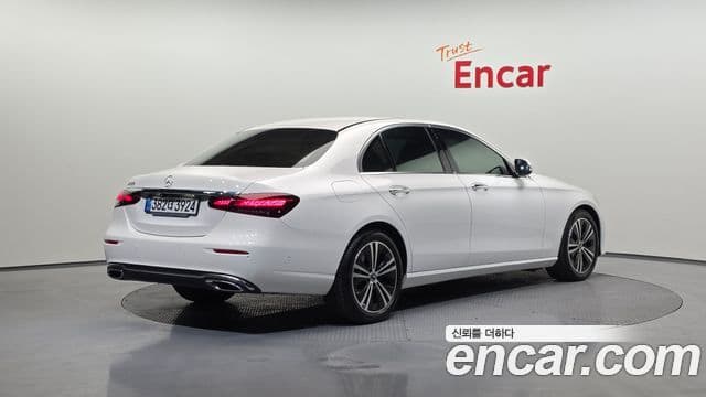 Mercedes-Benz E-класс W213 Avantgarde, 2021 2