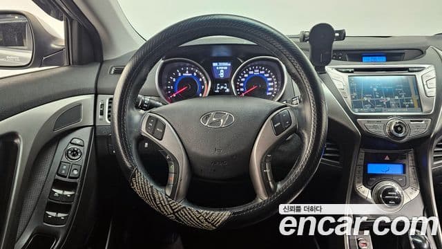 Hyundai Avante MD M16 GDI Avenue, 2014 14