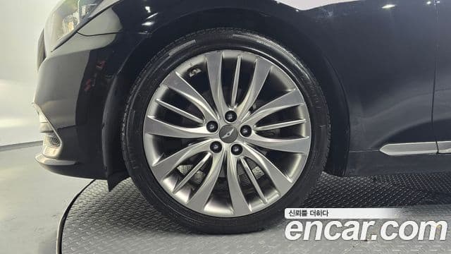 Genesis G80 Premium Luxury, 2017 все фото
