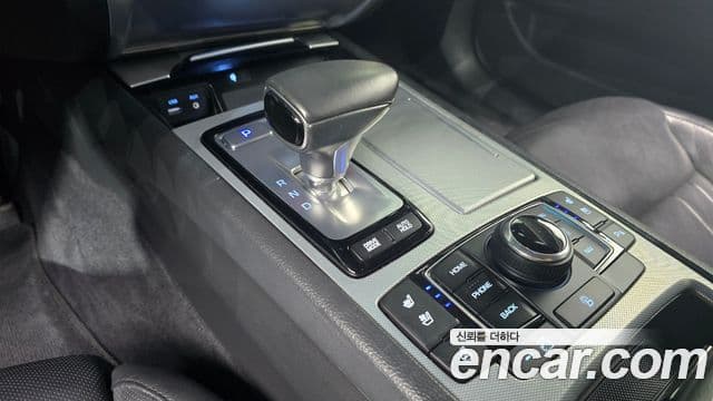 Genesis G80 Premium Luxury, 2017 9