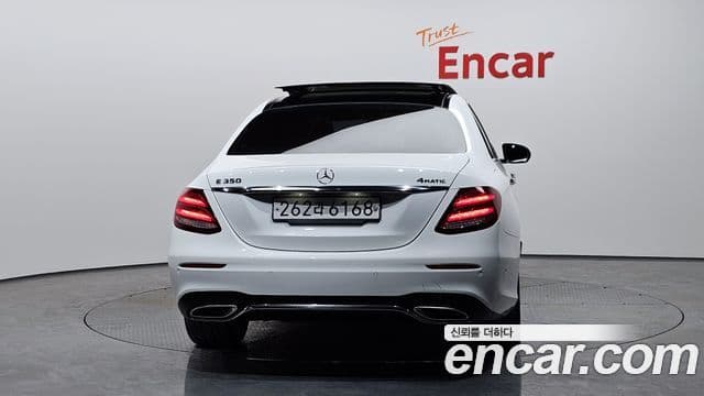 Mercedes-Benz E-класс W213 AMG Line, 2020 4