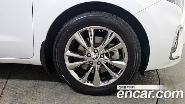 Kia The / новый New Carnival Noblesse, 2019 все фото