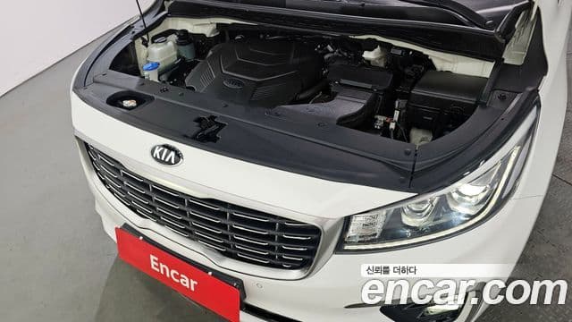 Kia The / новый New Carnival Noblesse, 2019 6