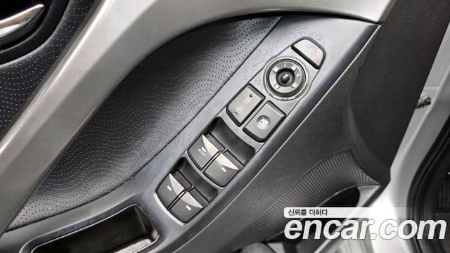 Hyundai Avante MD Premier, 2011 18