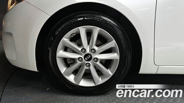 Kia The / новый New K3 C тип, 2016 все фото