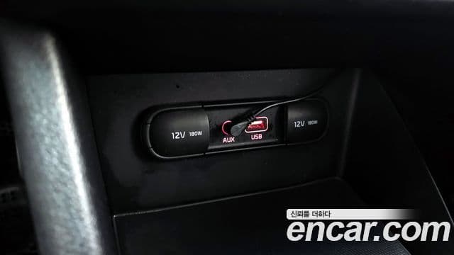 Kia Niro Prestige, 2017 18