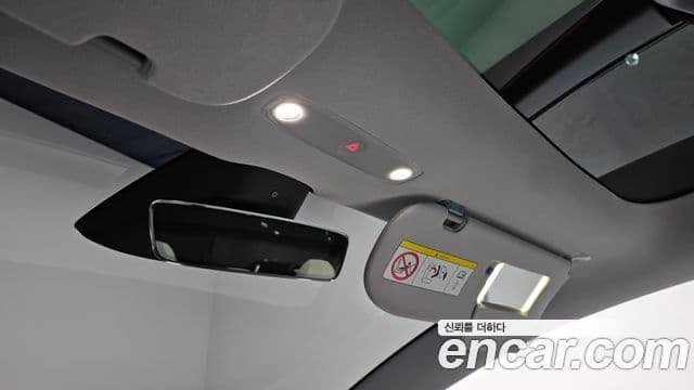 Tesla модель 3, 2025 17