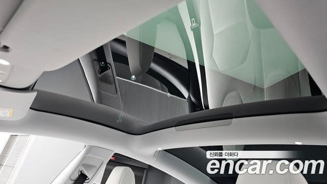 Tesla модель 3, 2025 18