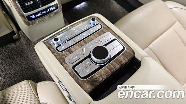 Kia The / новый K9, 2020 18