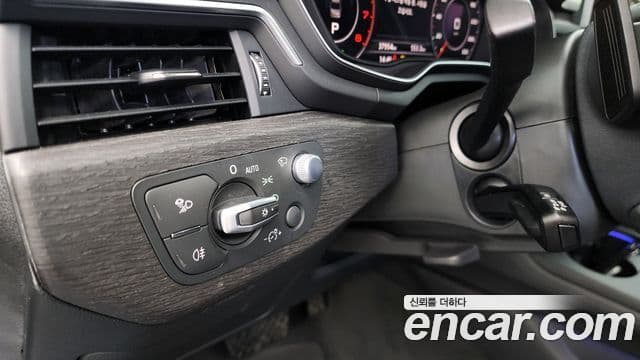 Audi A4 (B9) Premium, 2019 16