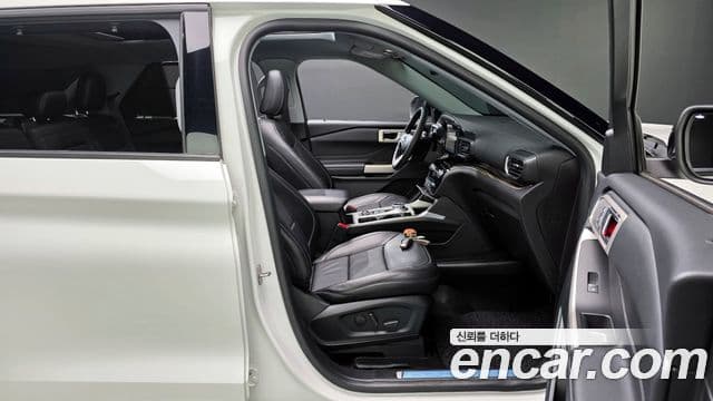Ford Explorer 6세대 2.3 Limited 4WD, 2023 10