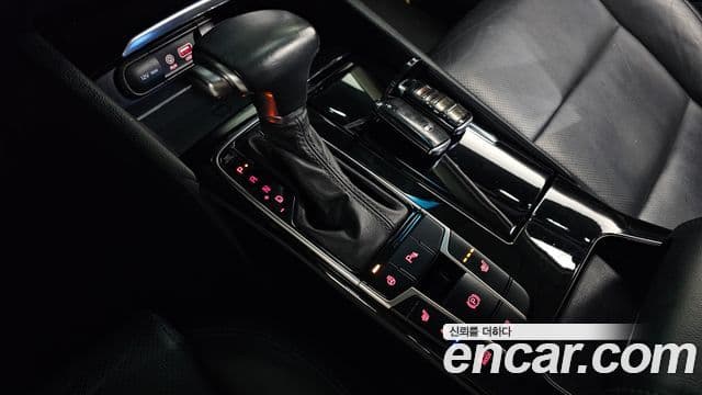 Kia All New K7 Prestige, 2016 9