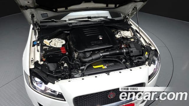 Jaguar XF (X260) 20d Prestige AWD, 2018 6