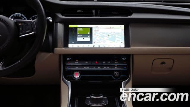 Jaguar XF (X260) 20d Prestige AWD, 2018 14