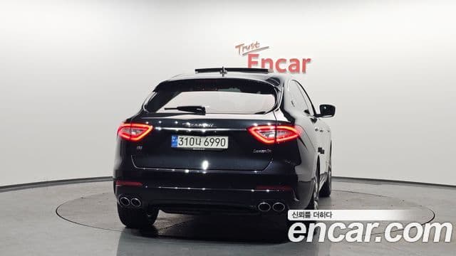 Maserati Levante 3.0 AWD GranLusso, 2020 4