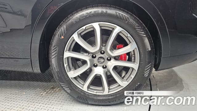 Maserati Levante 3.0 AWD GranLusso, 2020 все фото