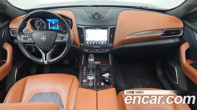 Maserati Levante 3.0 AWD GranLusso, 2020 7