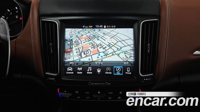 Maserati Levante 3.0 AWD GranLusso, 2020 14