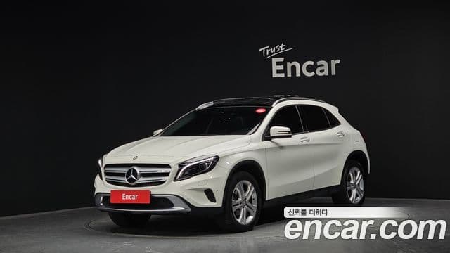 Mercedes-Benz GLA-класс X156 GLA200 d, 2017 1