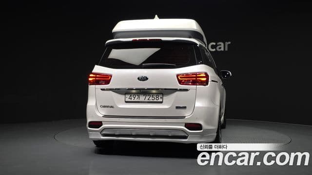 Kia The / новый New Carnival Noblesse Special, 2019 4